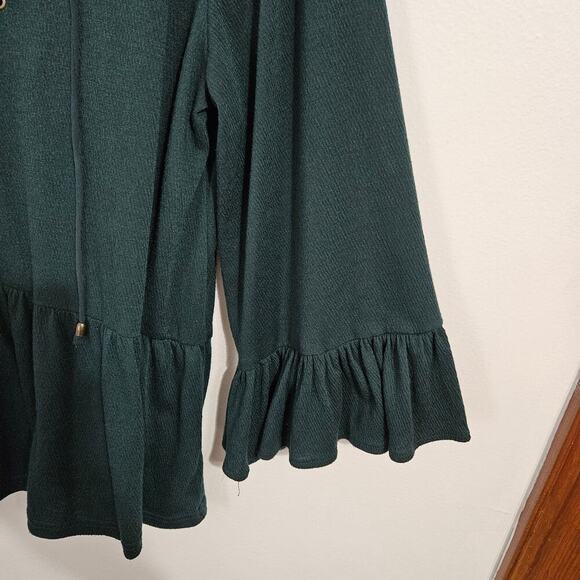 Anthropologie Moon River Lace Up Flare Sleeve Flowy Boho Top. Size Medium. - Picture 7 of 9